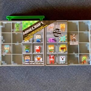 Minecraft Mini Figure Collector Case BNIB